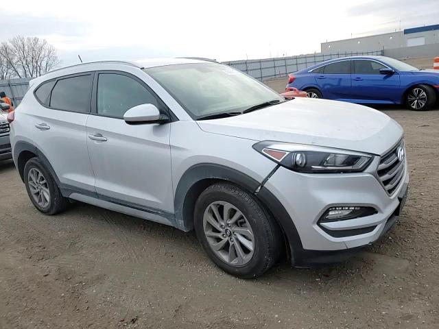 2017 Hyundai Tucson - Image 12