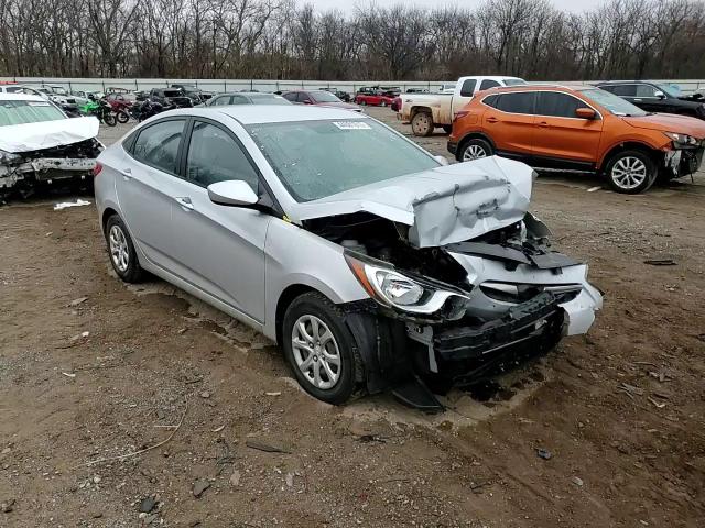 2014 Hyundai Accent - Image 11