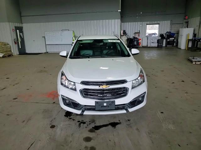 2015 Chevrolet Cruze - Image 11