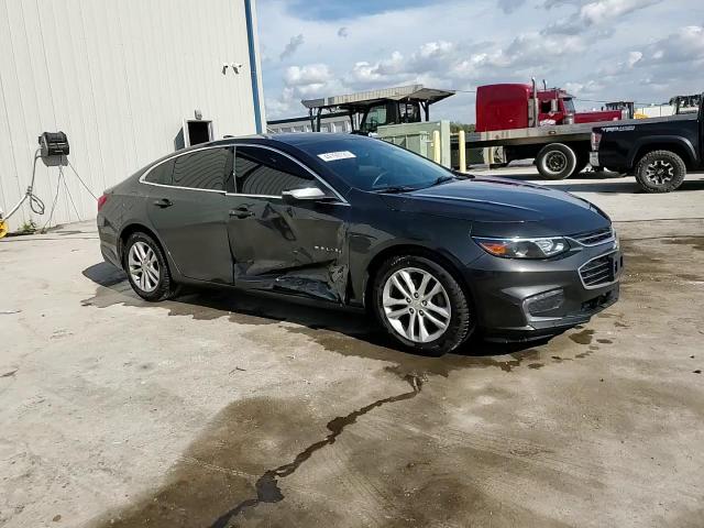 2016 Chevrolet Malibu - Image 13