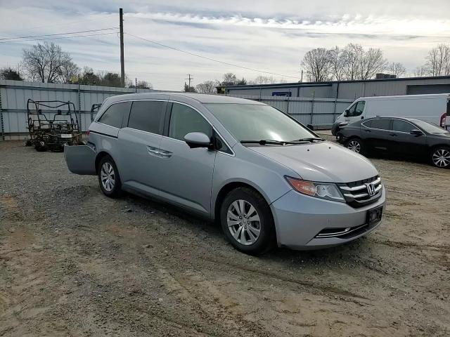 2016 Honda Odyssey - Image 11