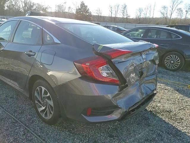 2016 Honda Civic - Image 13