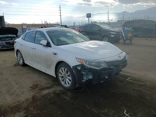 2018 Kia Optima - Image 11