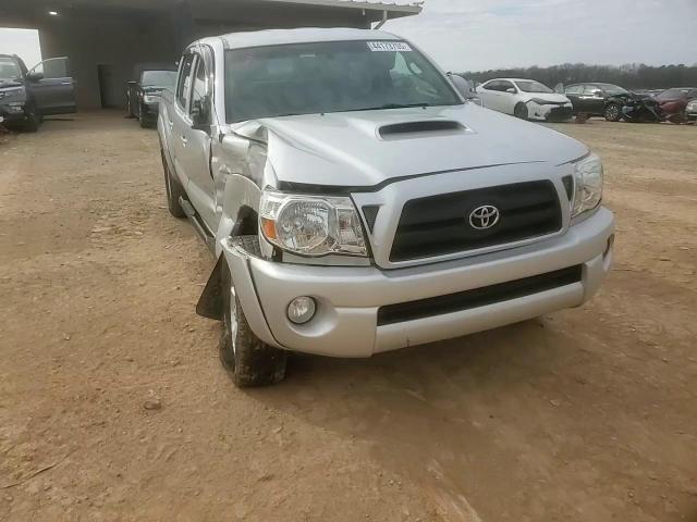 2010 Toyota Tacoma - Image 11