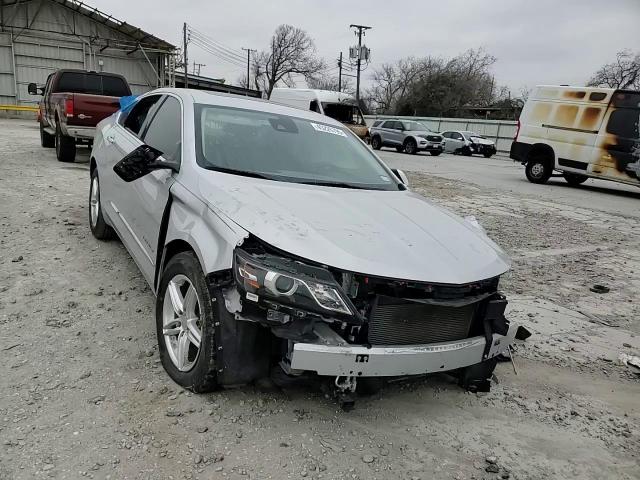 2018 Chevrolet Impala - Image 11