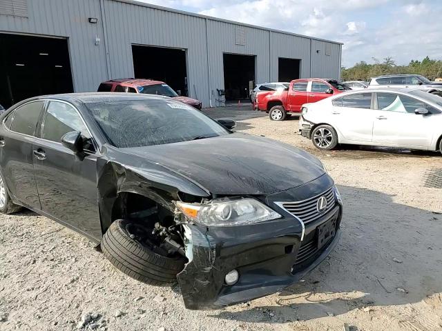 2015 Lexus ES - Image 11