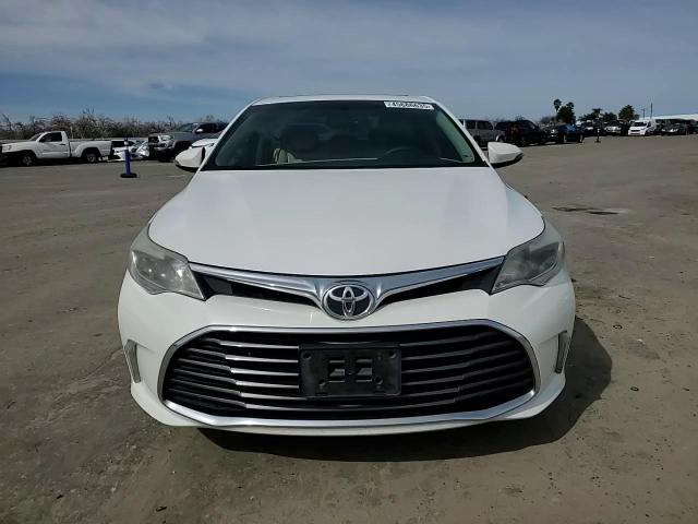 2016 Toyota Avalon - Image 11