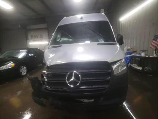 2024 Mercedes-Benz Sprinter - Image 13