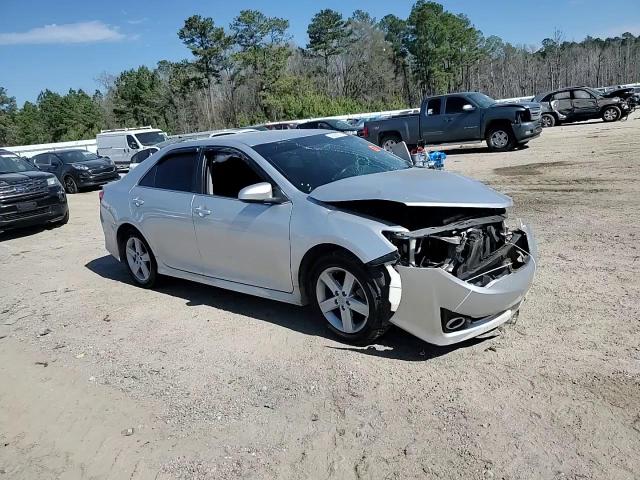 2012 Toyota Camry - Image 10