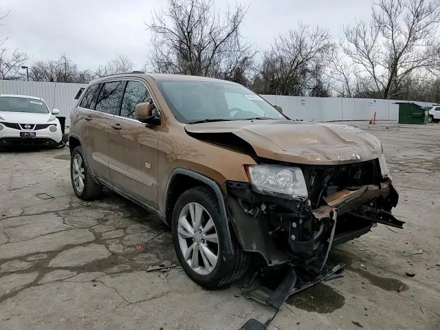 2011 Jeep Grand Cherokee - Image 12