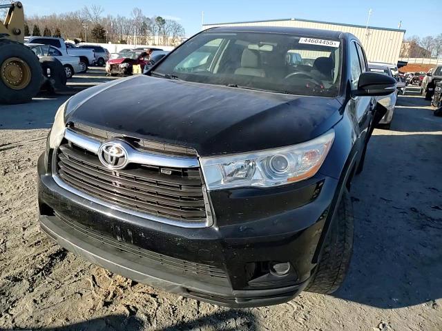 2014 Toyota Highlander - Image 10