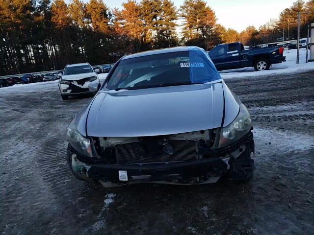 2009 Honda Accord - Image 11
