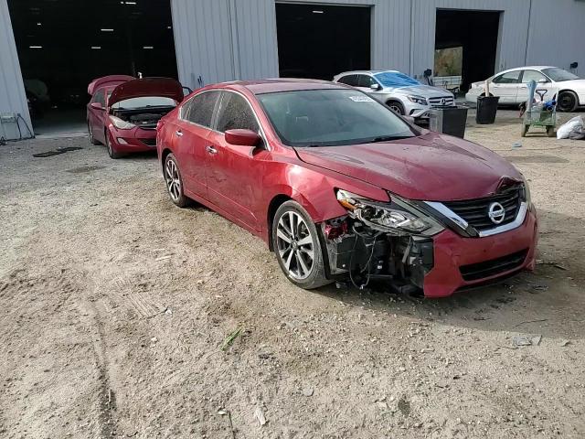 2016 Nissan Altima - Image 13
