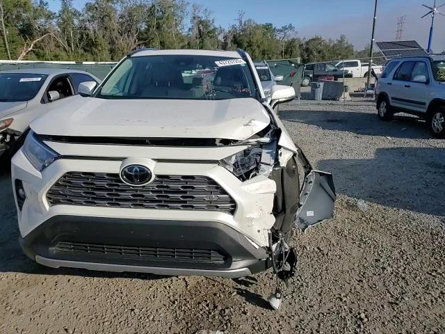 2021 Toyota RAV 4 - Image 11