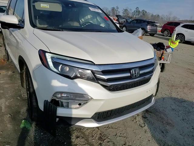 2017 Honda Pilot - Image 15