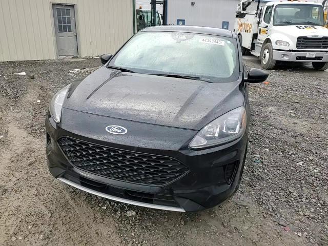 2020 Ford Escape - Image 14
