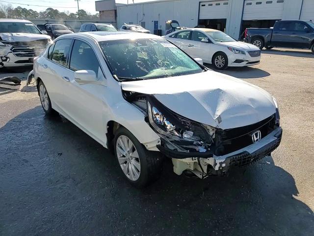 2013 Honda Accord - Image 14