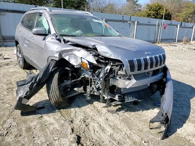2019 Jeep Grand Cherokee - Image 10