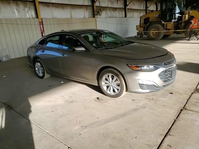 2022 Chevrolet Malibu - Image 11