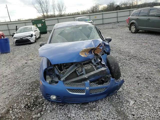 2005 Dodge Neon - Image 11