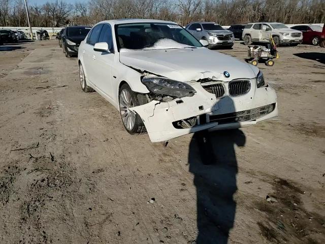 2010 BMW 5er - Image 10