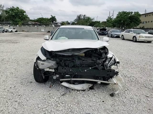 2019 Infiniti Q50 - Image 13