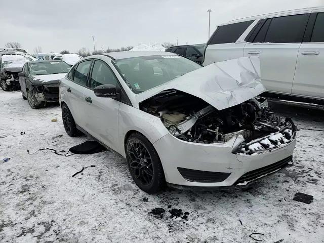 2017 Ford Focus - Image 10