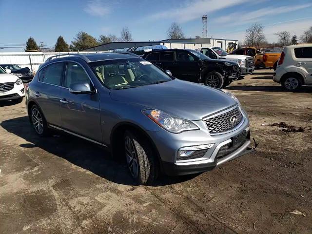 2017 Infiniti QX50 - Image 11