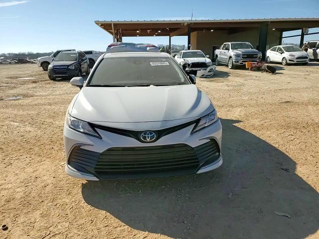 2024 Toyota Camry - Image 14