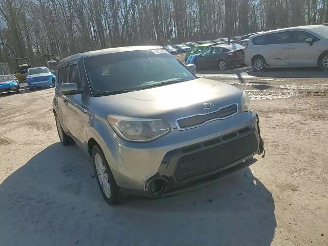 2016 Kia Soul - Image 13