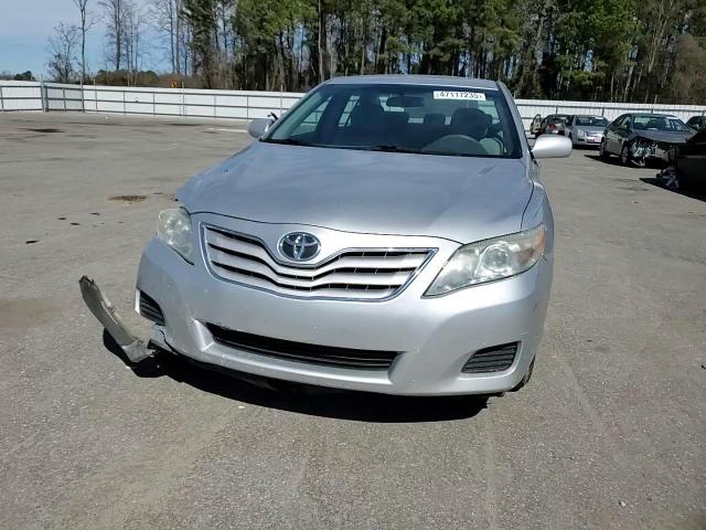 2010 Toyota Camry - Image 10