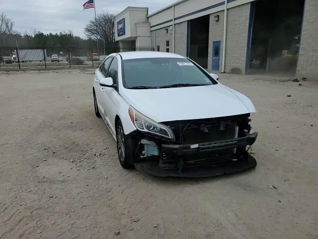 2015 Hyundai Sonata - Image 10