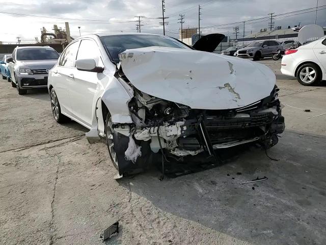 2015 Honda Accord - Image 10