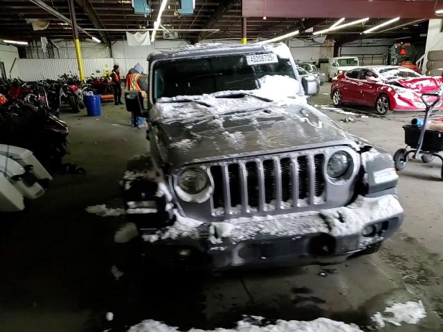 2020 Jeep Wrangler - Image 10