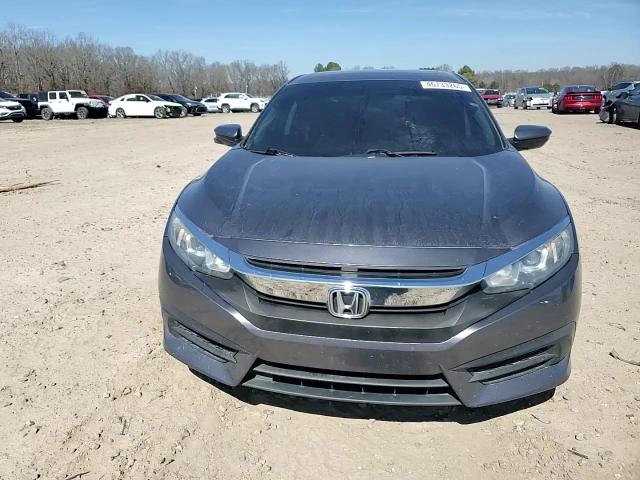 2016 Honda Civic - Image 10