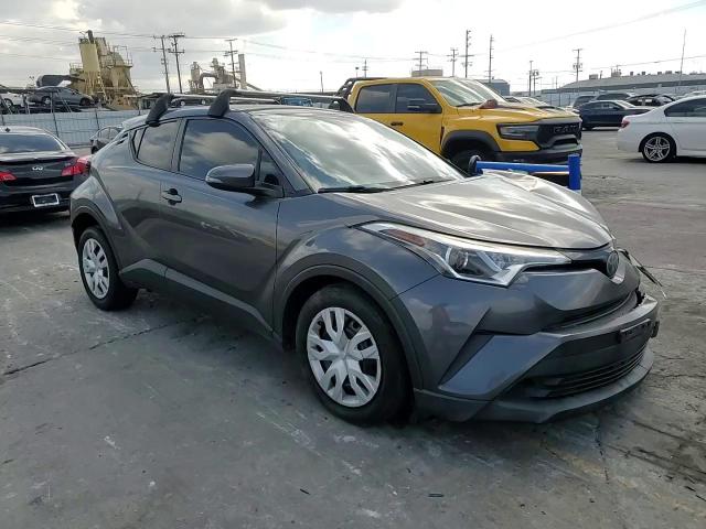 2019 Toyota C-HR - Image 11