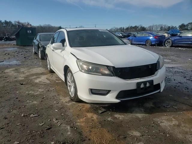 2013 Honda Accord - Image 11