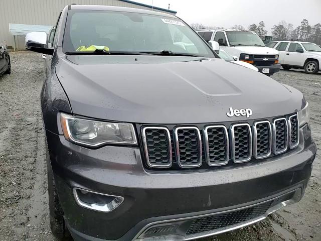 2018 Jeep Grand Cherokee - Image 11