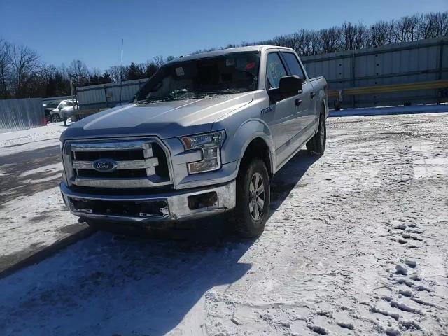 2015 Ford F-150 - Image 10