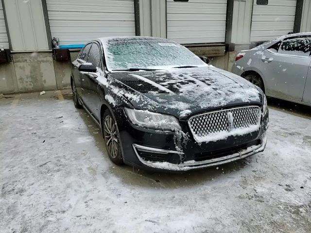 2019 Lincoln MKZ - Image 11