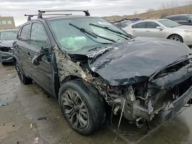 2018 Mitsubishi Outlander - Image 13