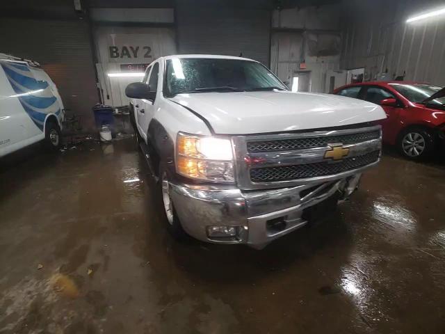 2012 Chevrolet Silverado - Image 13