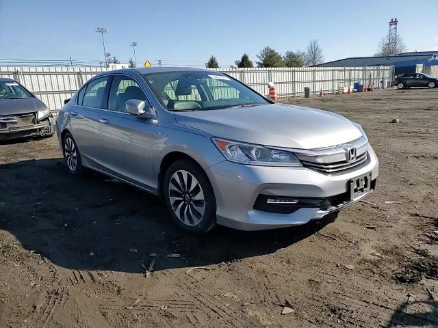 2017 Honda Accord - Image 11