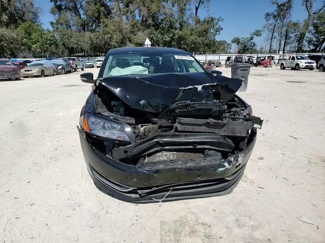 2015 Volkswagen Passat - Image 11