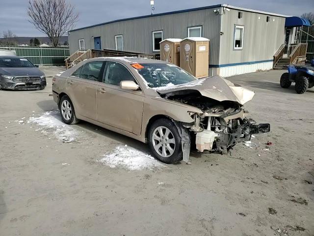 2010 Toyota Camry - Image 11