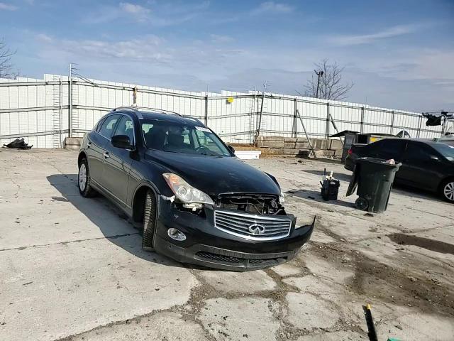 2010 Infiniti EX - Image 11