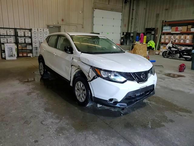 2019 Nissan Rogue - Image 14