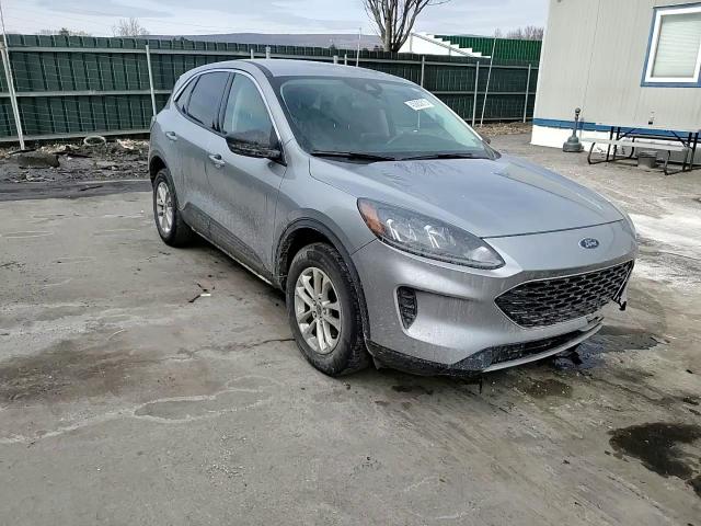 2022 Ford Escape - Image 12
