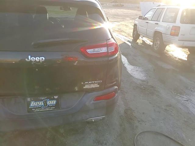 2016 Jeep Grand Cherokee - Image 13