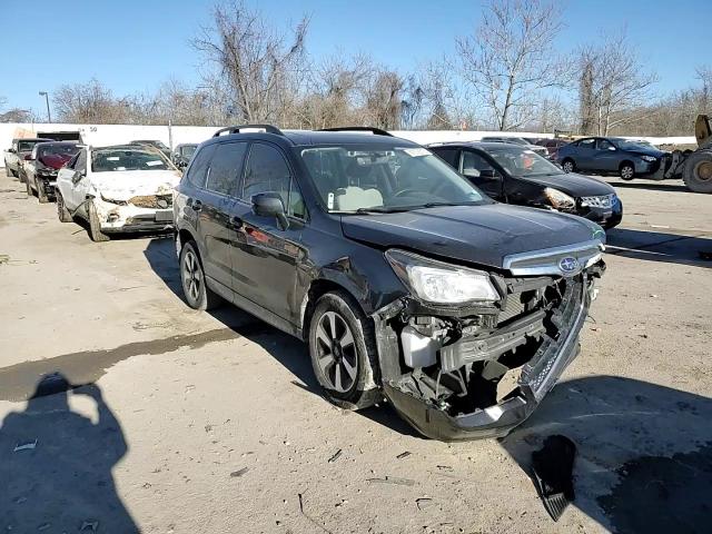 2018 Subaru Forester - Image 11